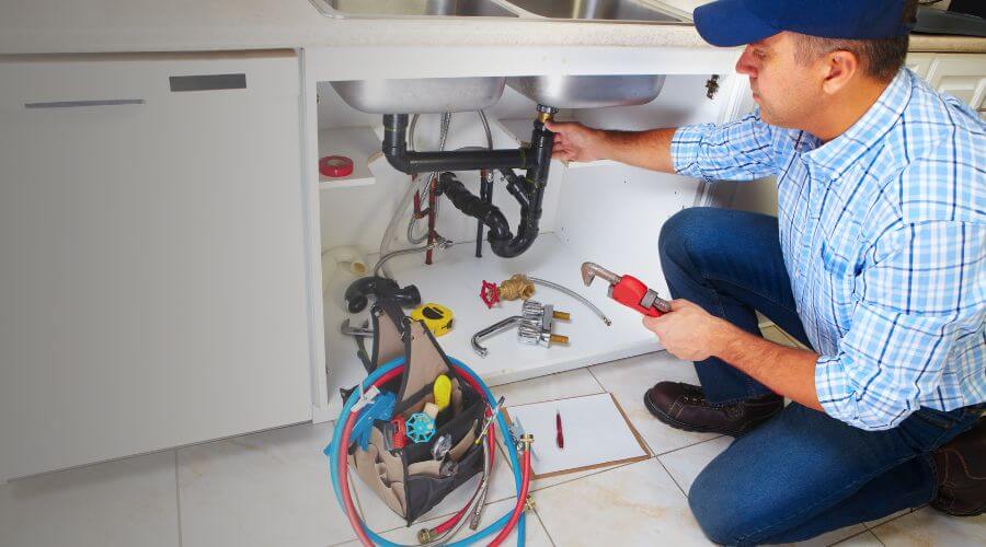 Expert burst pipe repair services in Rock Valley, IA